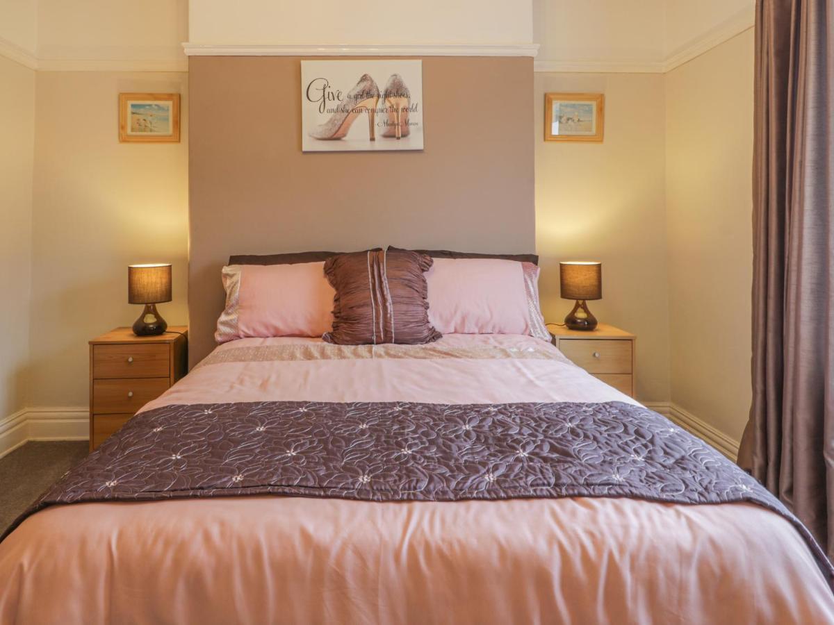 Cosy Coast Cottage Bridlington Ngoại thất bức ảnh