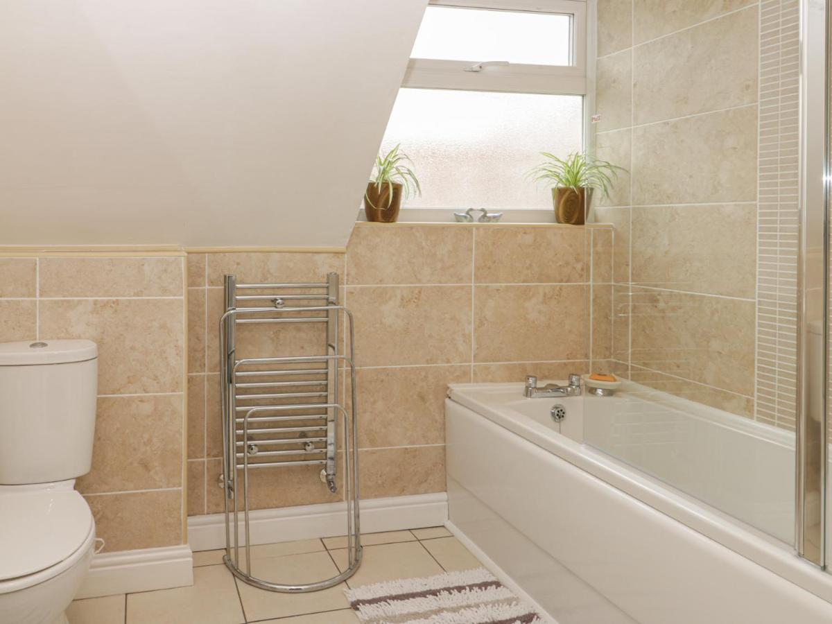 Cosy Coast Cottage Bridlington Ngoại thất bức ảnh